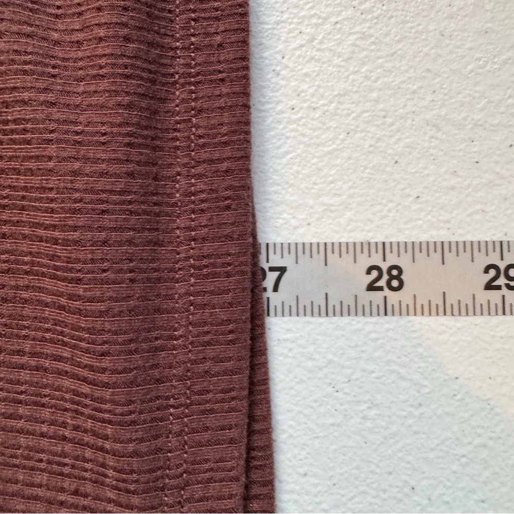 Torrid Deep Mahogany Texture Jersey Crew Neck Lace Yoke Swing Tank Size 1X - Picture 14 of 15